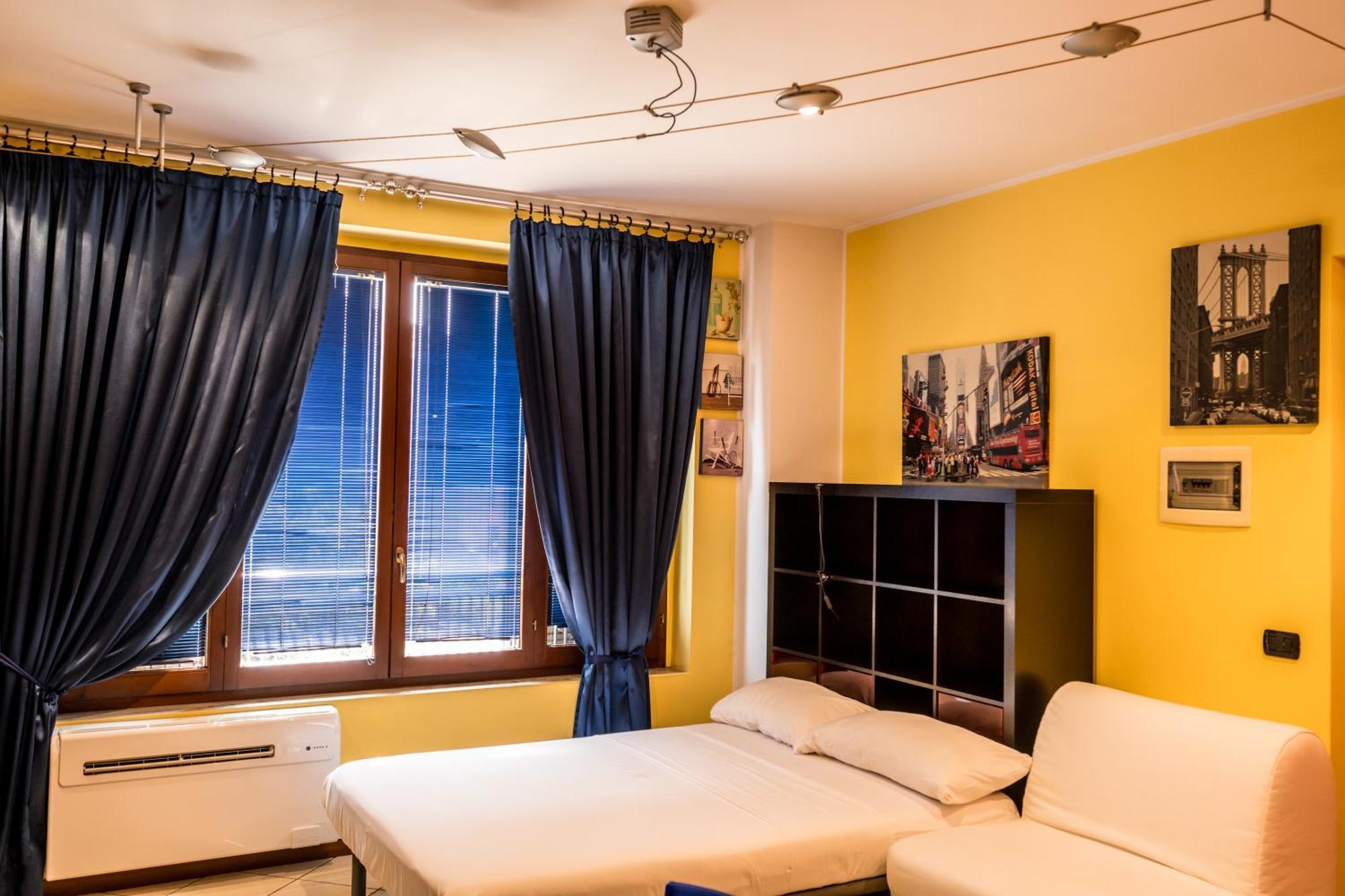 Cozy Suite Rogoredo Apartment Next To The Metro And Train Station Milano Eksteriør billede