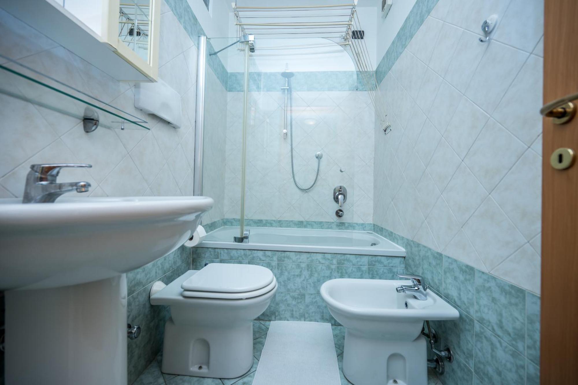 Cozy Suite Rogoredo Apartment Next To The Metro And Train Station Milano Eksteriør billede