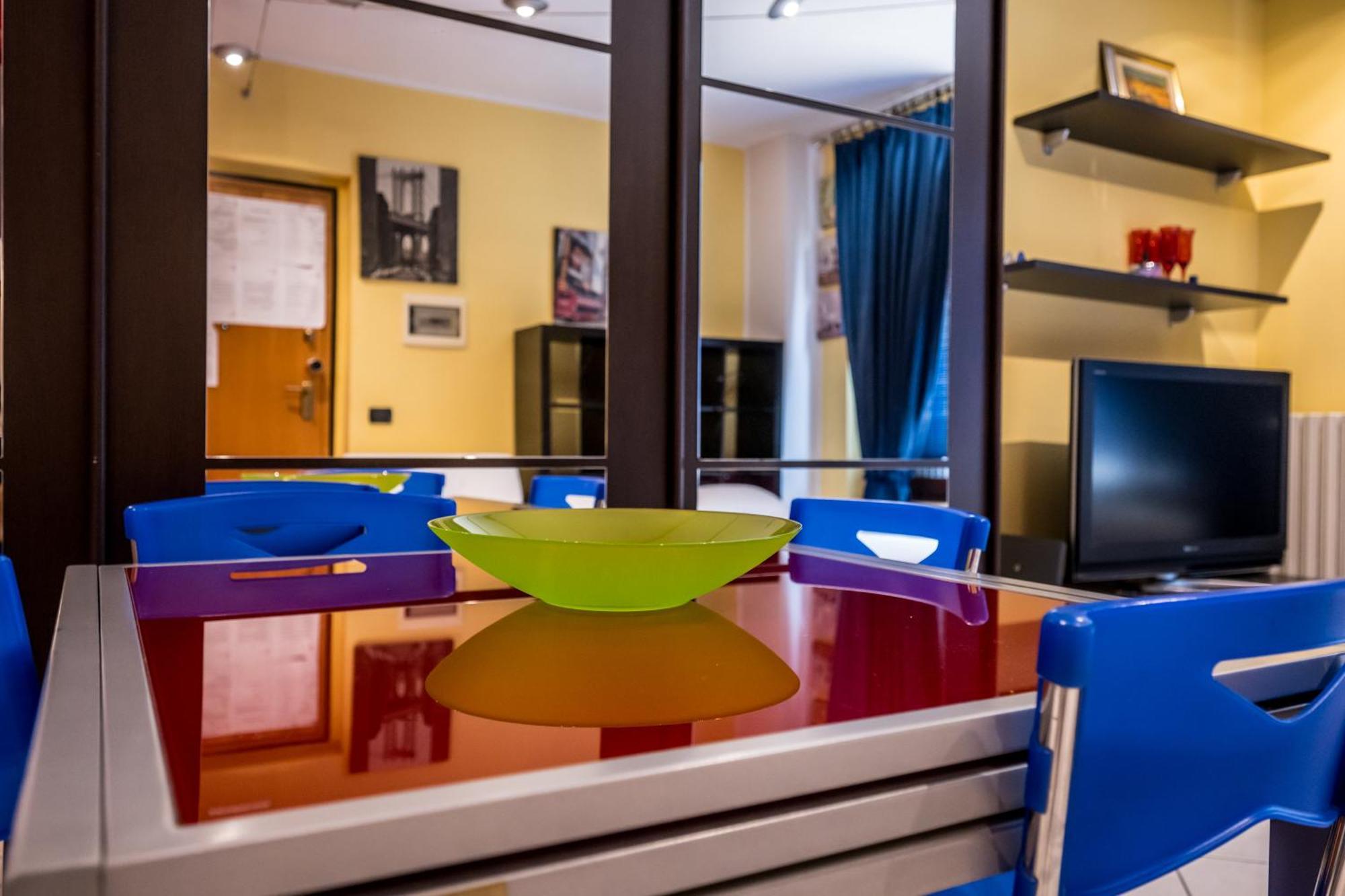 Cozy Suite Rogoredo Apartment Next To The Metro And Train Station Milano Eksteriør billede